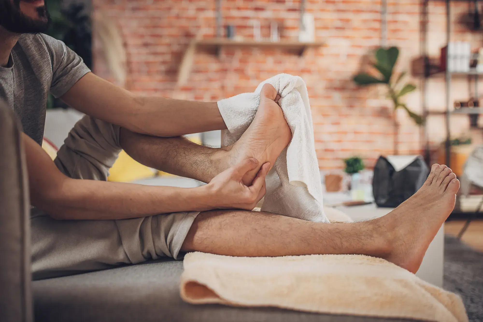 7 Cara Mencegah Kaki Bau Secara Alami
